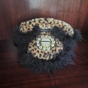 Faith Knight Vintage 90's Leopard Faux Fur Fuzzy Telephone
